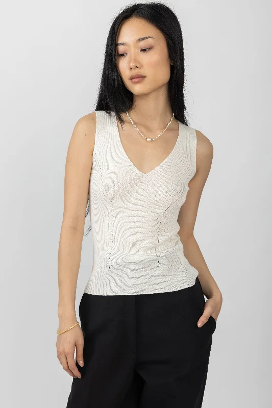 Knit V-Neck Top in Latte