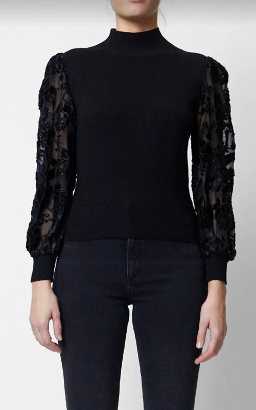 Onnie Burnout Sweater In Blackout