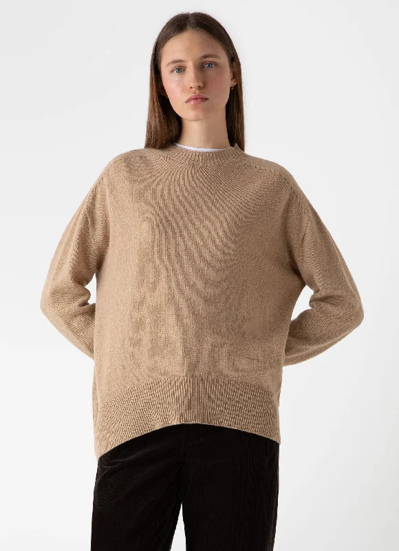 Women's Lambswool Crewneck Jumper in Light Camel